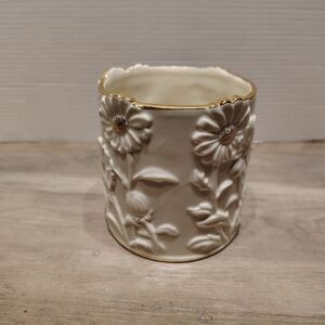 Lenox Daisy Votive Candle Holder NEW W/ Box And Tealight